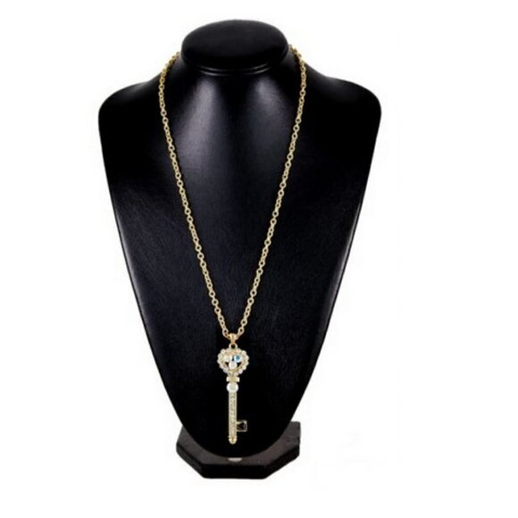 3" Chunky Gold Tone Aurora Borealis Ab Crystal Heart Love Key Necklace Triple Pl - Picture 3 of 5